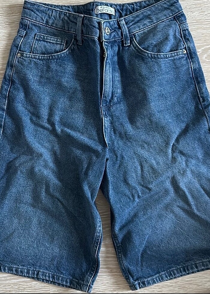 Bermuda Kot Şort - Görsel 2