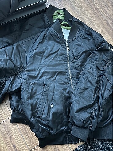 Bershka Bomber - Görsel 5