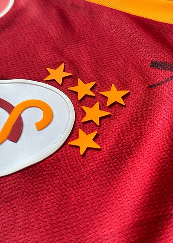 Galatasaray İmzalı Kırmızı Sarı Forması Şampiyonlar Ligi Patchli - Görsel 2