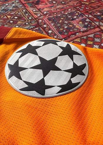 Galatasaray İmzalı Kırmızı Sarı Forması Şampiyonlar Ligi Patchli - Görsel 7