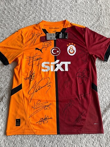 Orjinal Galatasaray Takım İmzalı Forması