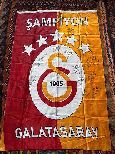 Galatasaray İmzalı 5 Yıldız Bayrak Forma Koleksiyon Futbol