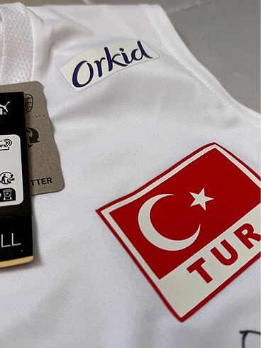 l Beden Türkiye Milli Kadın İmzalı Voleybol Forma