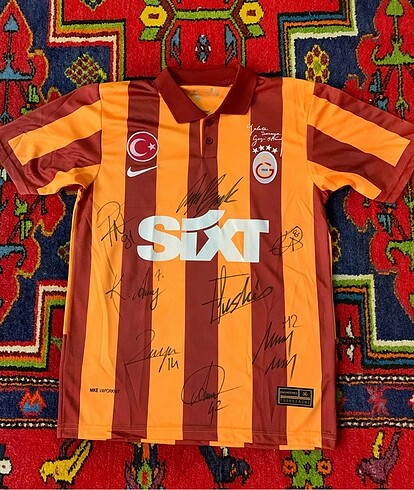 Galatasaray 100.Yıl İmzalı İç Saha Forma