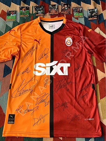 Galatasaray İmzalı Forması Yeni Sezon