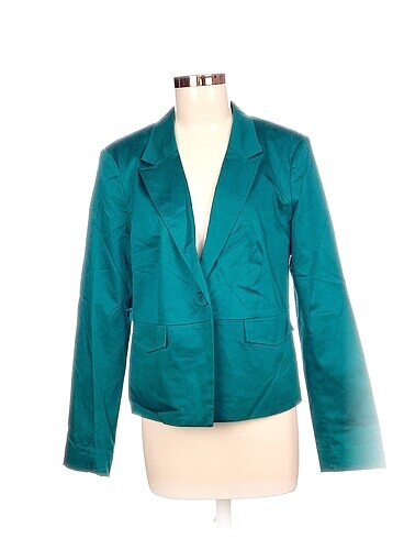 Diğer Blazer %70 İndirimli.