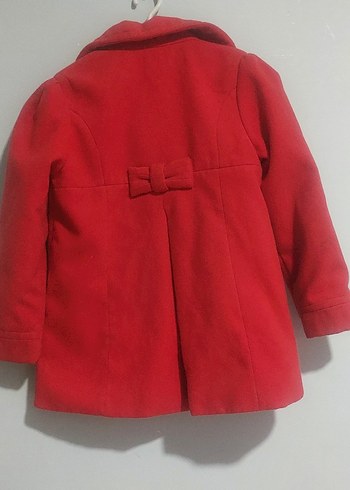 Kız Çocuk Kırmızı Düğmeli Kaban - Görsel 4