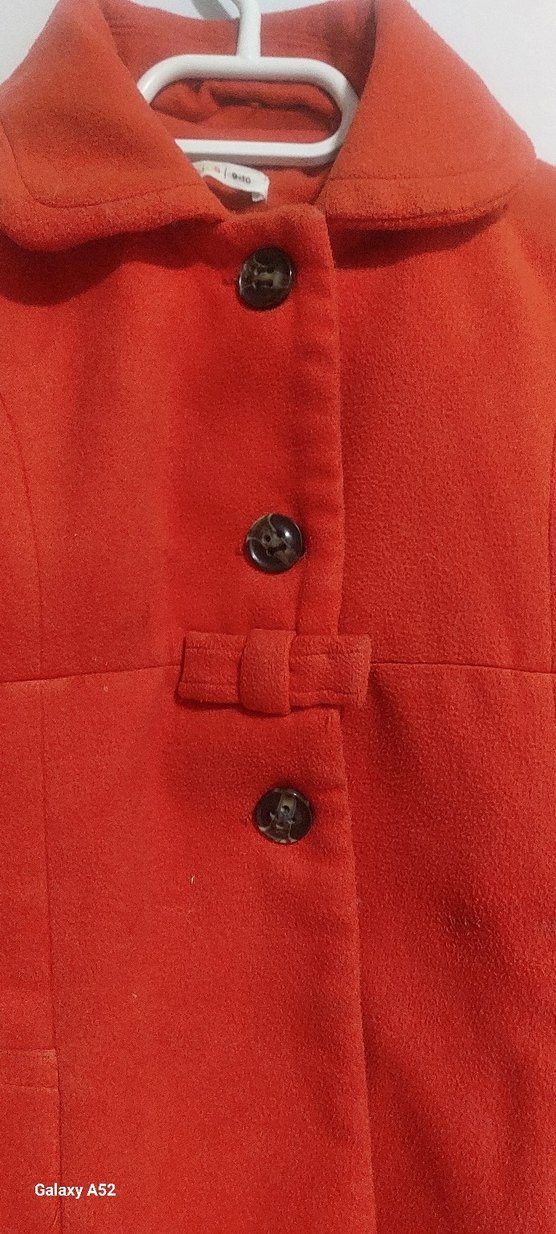 Kız Çocuk Kırmızı Düğmeli Kaban - Görsel 2