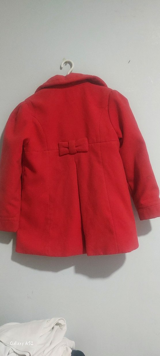 Kız Çocuk Kırmızı Düğmeli Kaban - Görsel 4