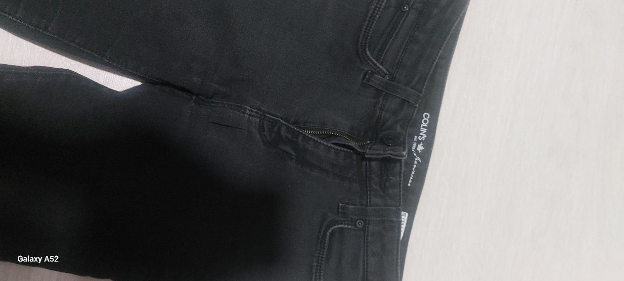 Yırtık Detaylı Siyah Kadın Midi Denim Pantolon - Görsel 3