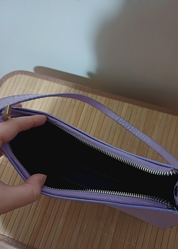 Mor Pastel Deri Yılan Desenli Kadın Çanta - Görsel 4