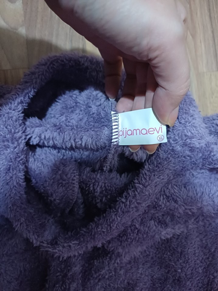 Mor Kapüşonlu Peluş Pijama takımi - Görsel 5