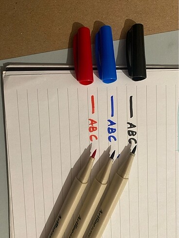 Artline Brush Pen