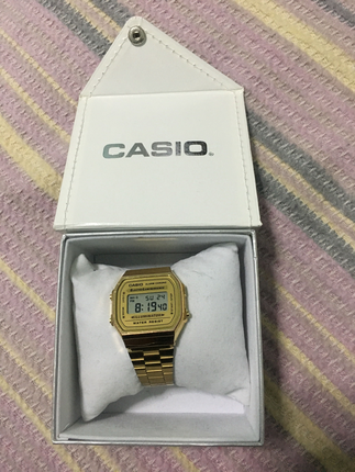 m Beden altın Renk Casio saatt 
