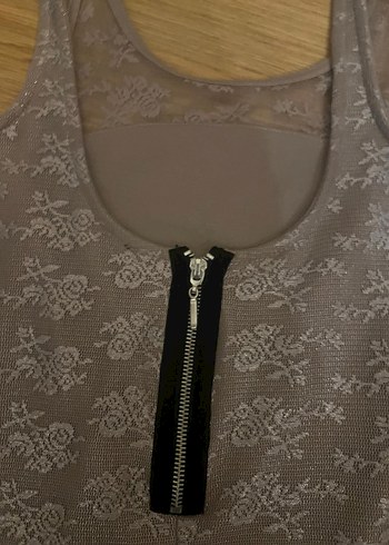 BERSHKA DANTEL VİZON ELBİSE - Görsel 2