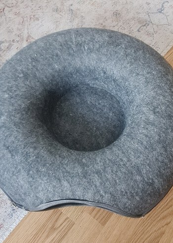 SERT KEÇE FERMUARLI DONUT KEDİ TÜNELİ - Görsel 2