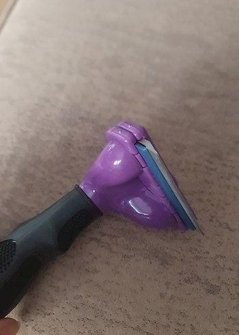 Furminator short hair kedi tarağı - Görsel 3