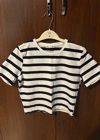 Beyaz Lacivert Çizgili Kısa Kollu Crop Top