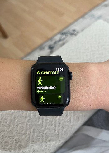 Apple Watch Se 40 mm akıllı saat - Görsel 3