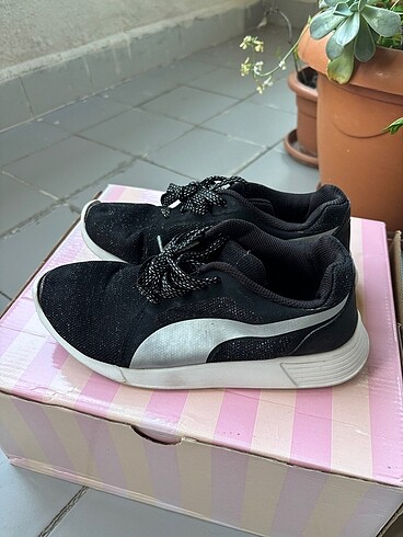 Puma spor ayakkabısı