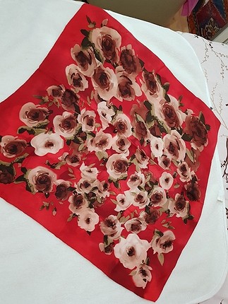 twill ipek esarp