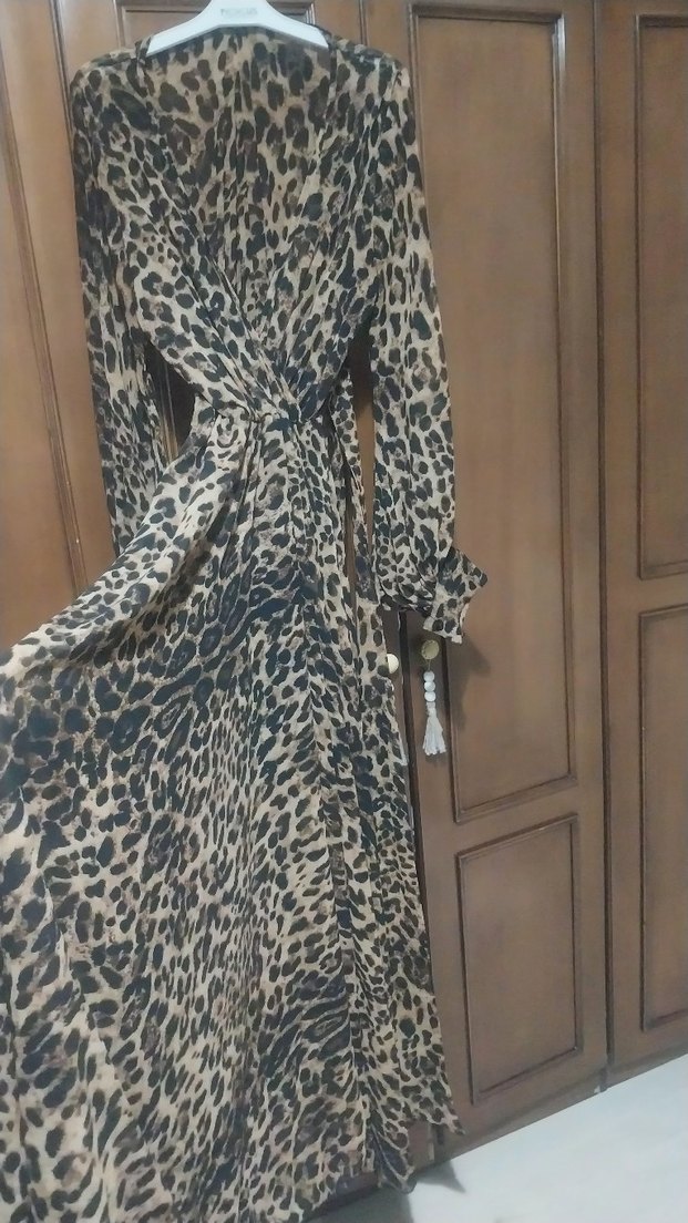 Leopar Desenli Uzun Gri Elbise - Görsel 4