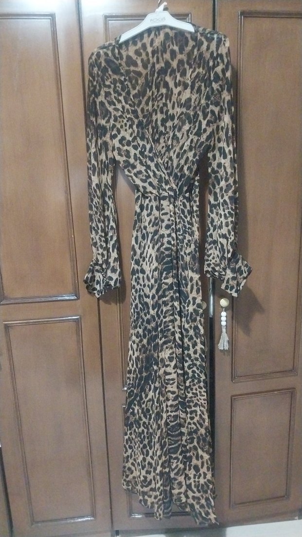 Leopar Desenli Uzun Gri Elbise - Görsel 3