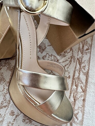 36 Beden Zara gold topuklu