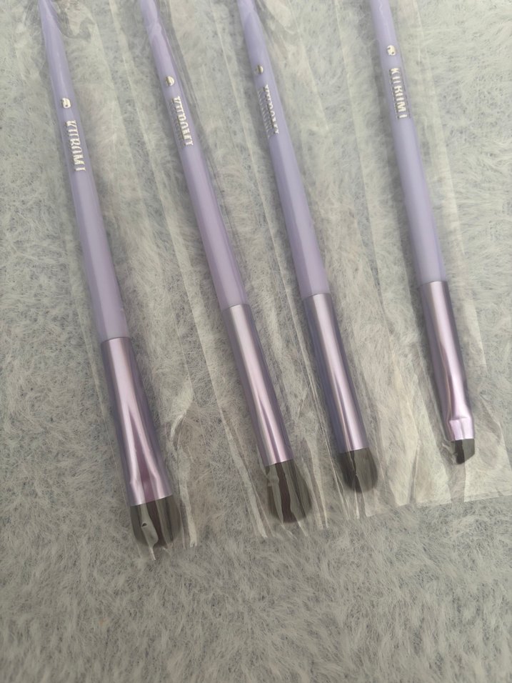 Kuromi Dörtlü Göz Makyaj Fırçası - Görsel 4