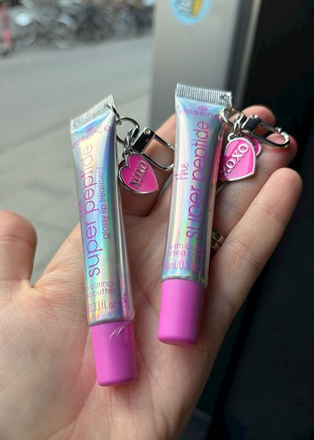 Essence The Super Peptide Dudak Parlatıcısı - Görsel 3