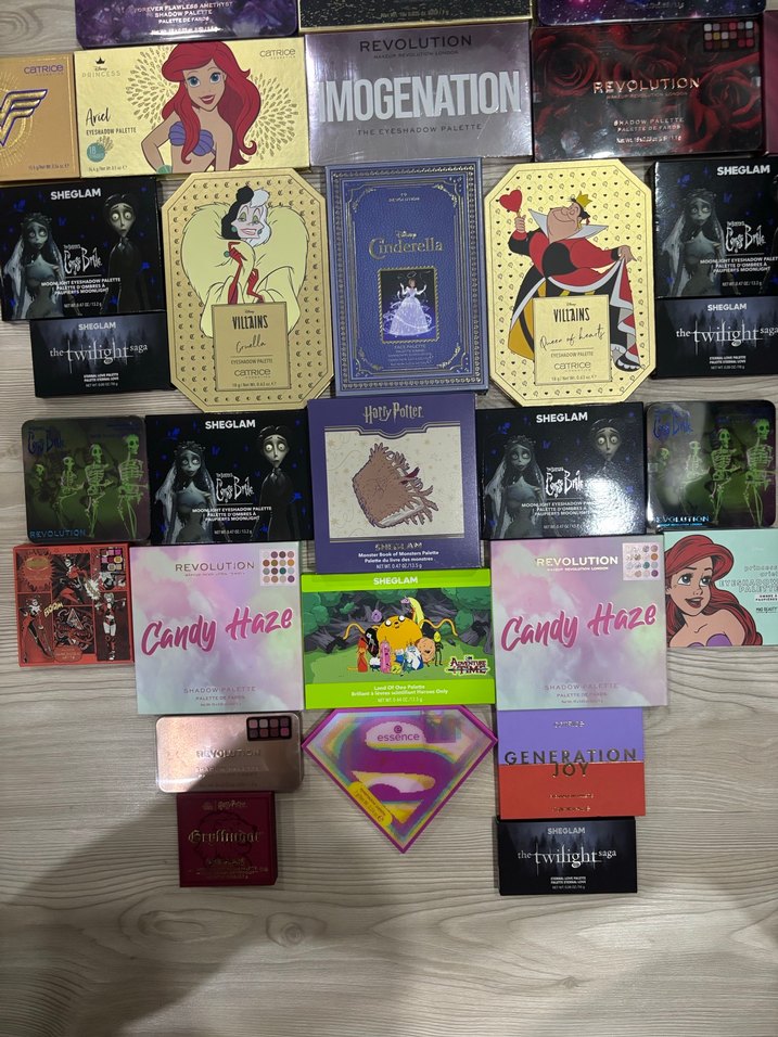 Revolution Sheglam Essence Far paletleri - Görsel 4