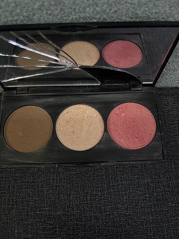Golden Rose-Metals Sculpting Palette - Kontür Allık Aydınlatıcı