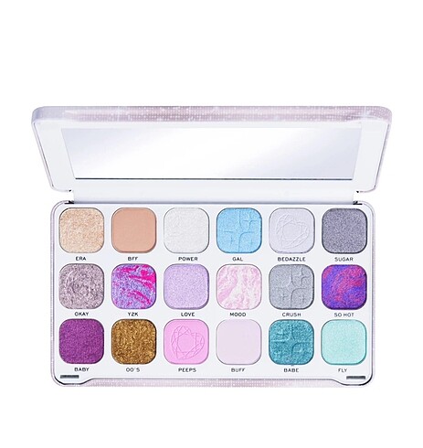 MAKEUP REVOLUTION Forever Flawless Dreamer Ön sipariş ilanıdır ,