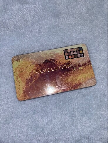 Revolution Forever Flawless Palette Bronze Temptation Far paleti