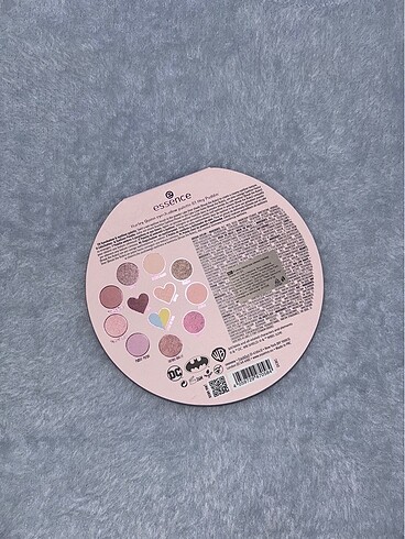 Essence Essence Harley Quinn Pembe Far Paleti