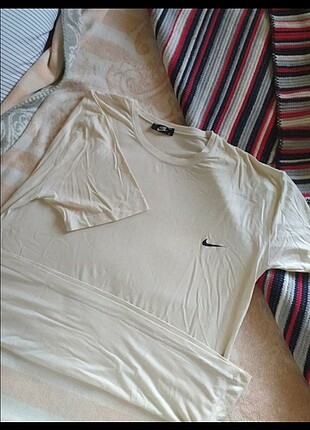 Nike oversize tişört