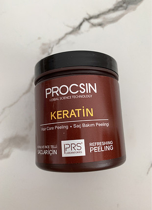 Saç peelingi 