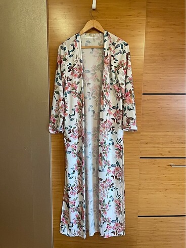 Çiçekli Uzun Kimono
