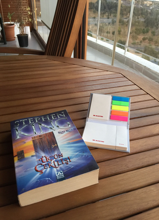 Diğer Stephen King Kara Kule 2