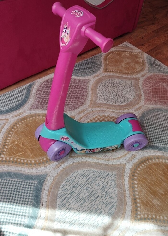 Kız bebek scooter  - Görsel 2