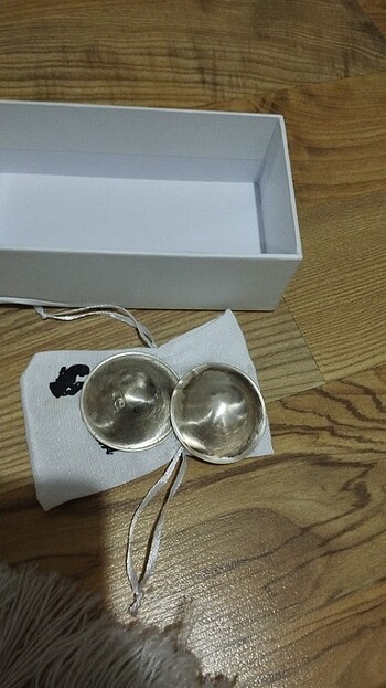 Gümüş göğüs koruyucu  - Görsel 3