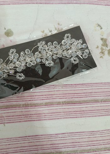 Boncuk İşlemeli Beyaz Saç Aksesuarı - Görsel 3