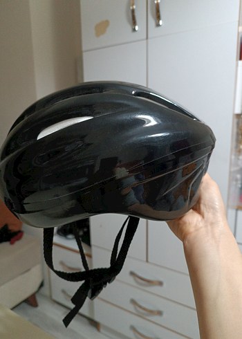 Siyah Minimalist paten kaskı - Görsel 4