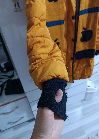 Sarı Kapüşonlu Uzun Kışlık Kadın Mont - Görsel 5