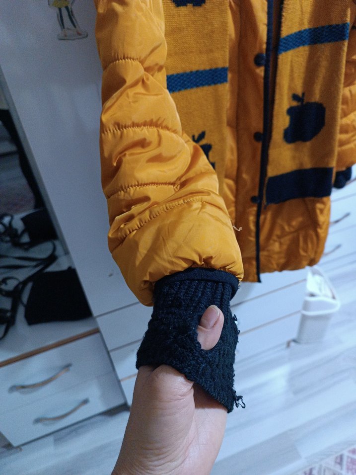 Sarı Kapüşonlu Uzun Kışlık Kadın Mont - Görsel 5