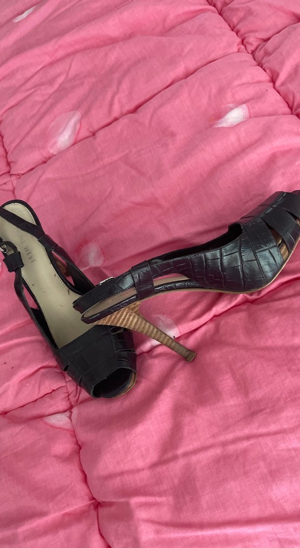 Tokalı Siyah Kadın Dolgu Topuklu Ayakkabı - Görsel 5