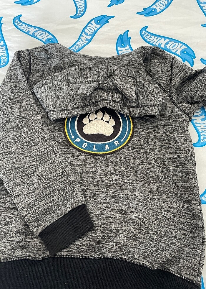 Gri swet - Görsel 3