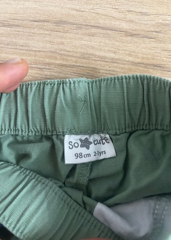 Düğmeli Erkek Çocuk Yeşil Bol Kesim Pantolon - Görsel 2