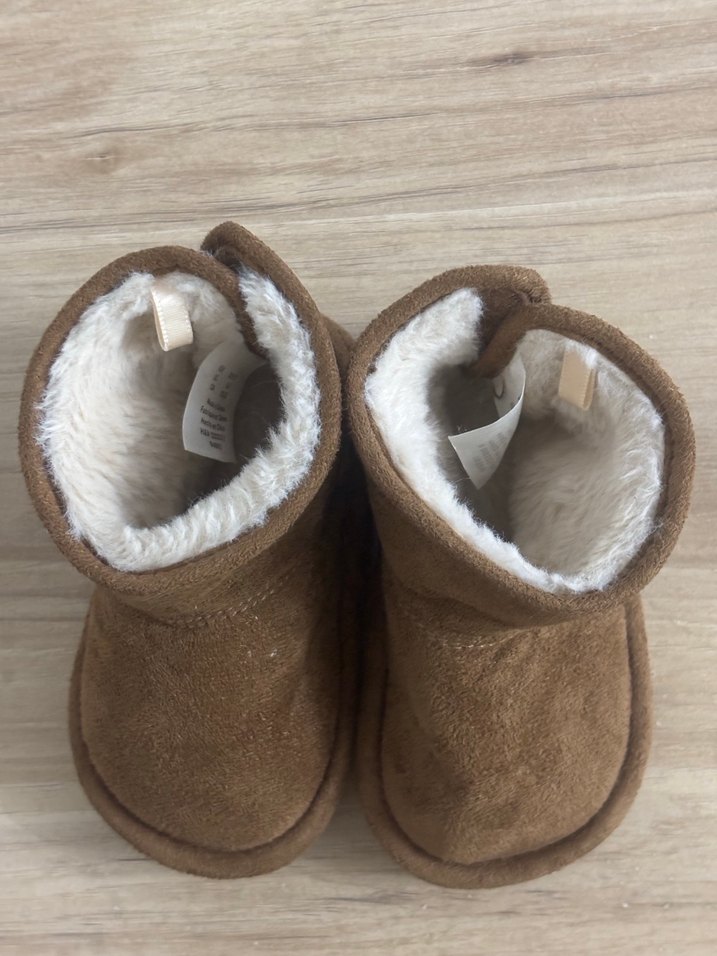 Kız Çocuk Kahverengi Süet Kürklü Bot UGG - Görsel 3