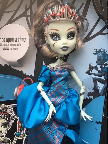  Beden Monster high